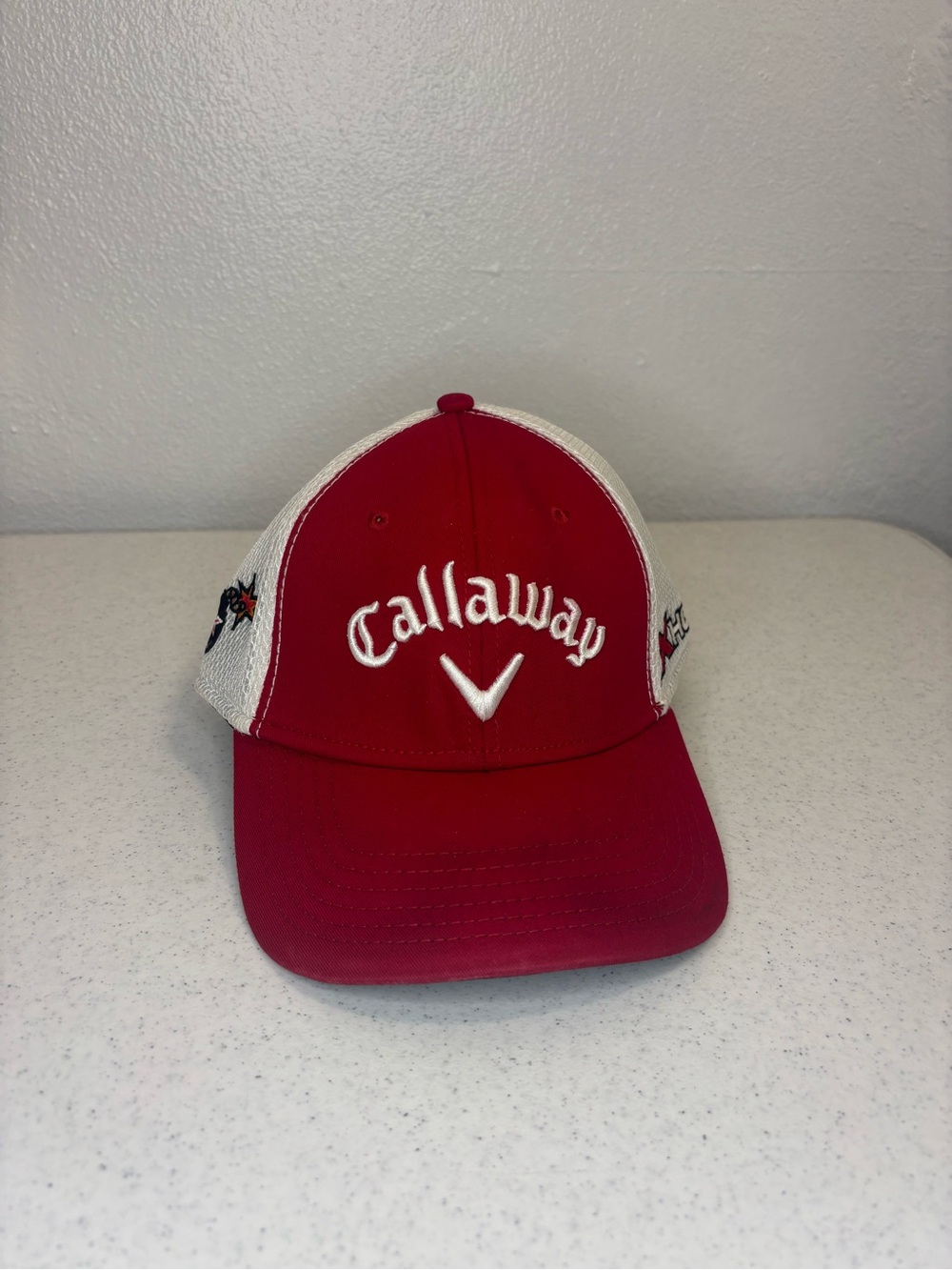 Callaway XHOT Red Fitted Mesh Golf Hat